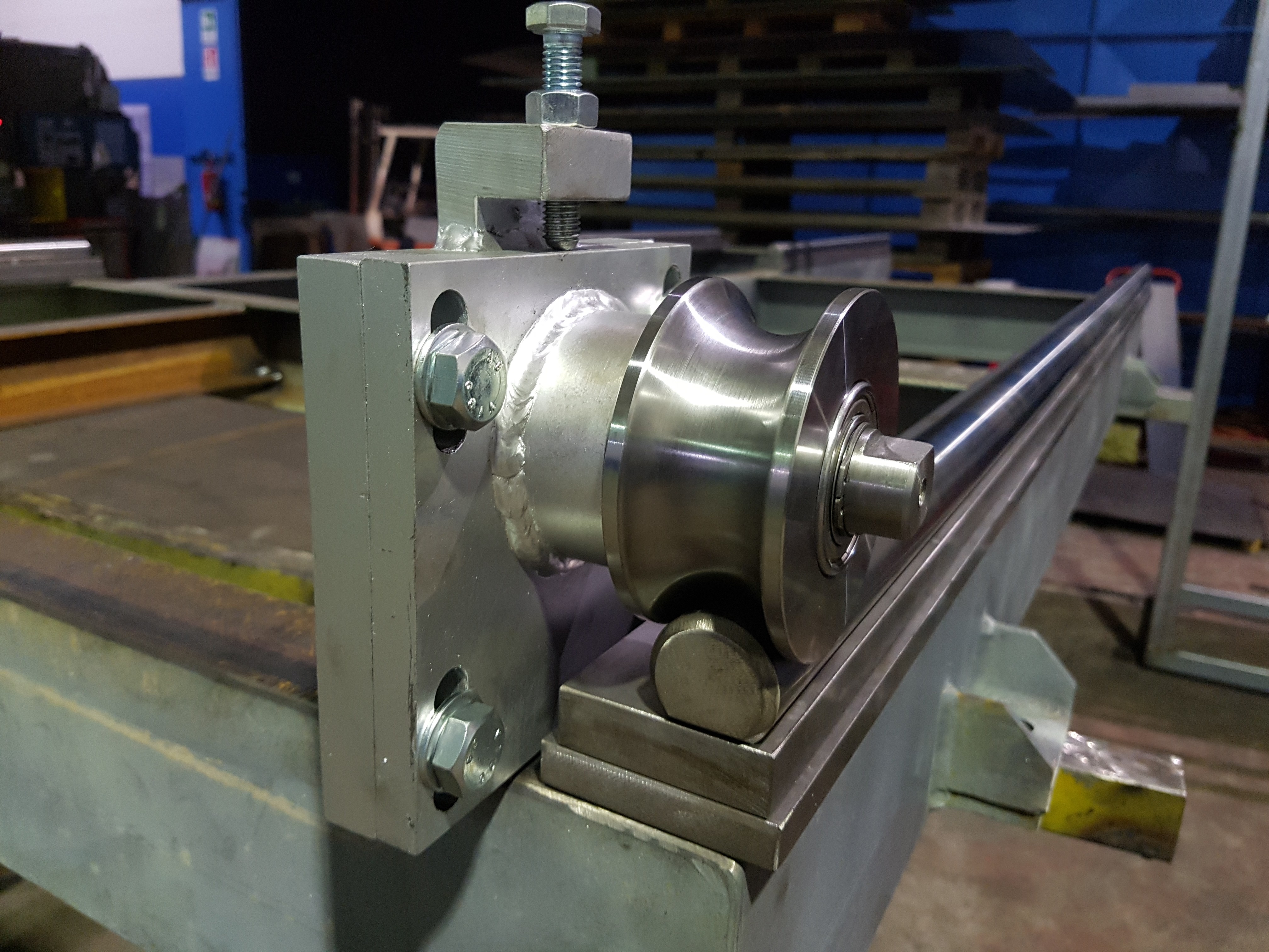 Equilibratura Dinamica Tornitura Carpenteria Metallica  Equilibratura statica meccanica industriale caserta Lavorazione inox Equilibratura Girante Manutenzione Meccanica saldature certificazioni iso Fresatura Lavorazione di tornio e fresa Piping